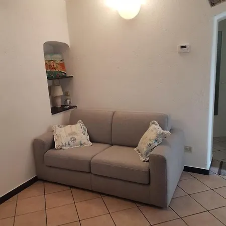 Beautiful Loft-localita Le Grazie- Comune Apartment *