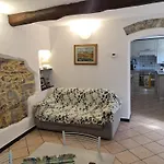 Beautiful Loft-localita Le Grazie- Comune